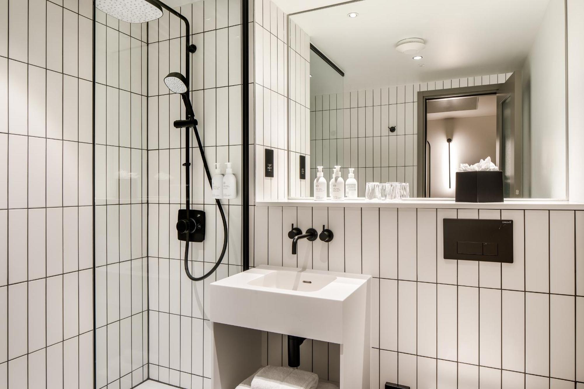 Southgate Hotel London East Barnet Dış mekan fotoğraf